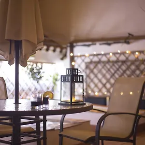 Casa Turistica Patio Cordobes - Parking Privado En La Juderia Cordoba